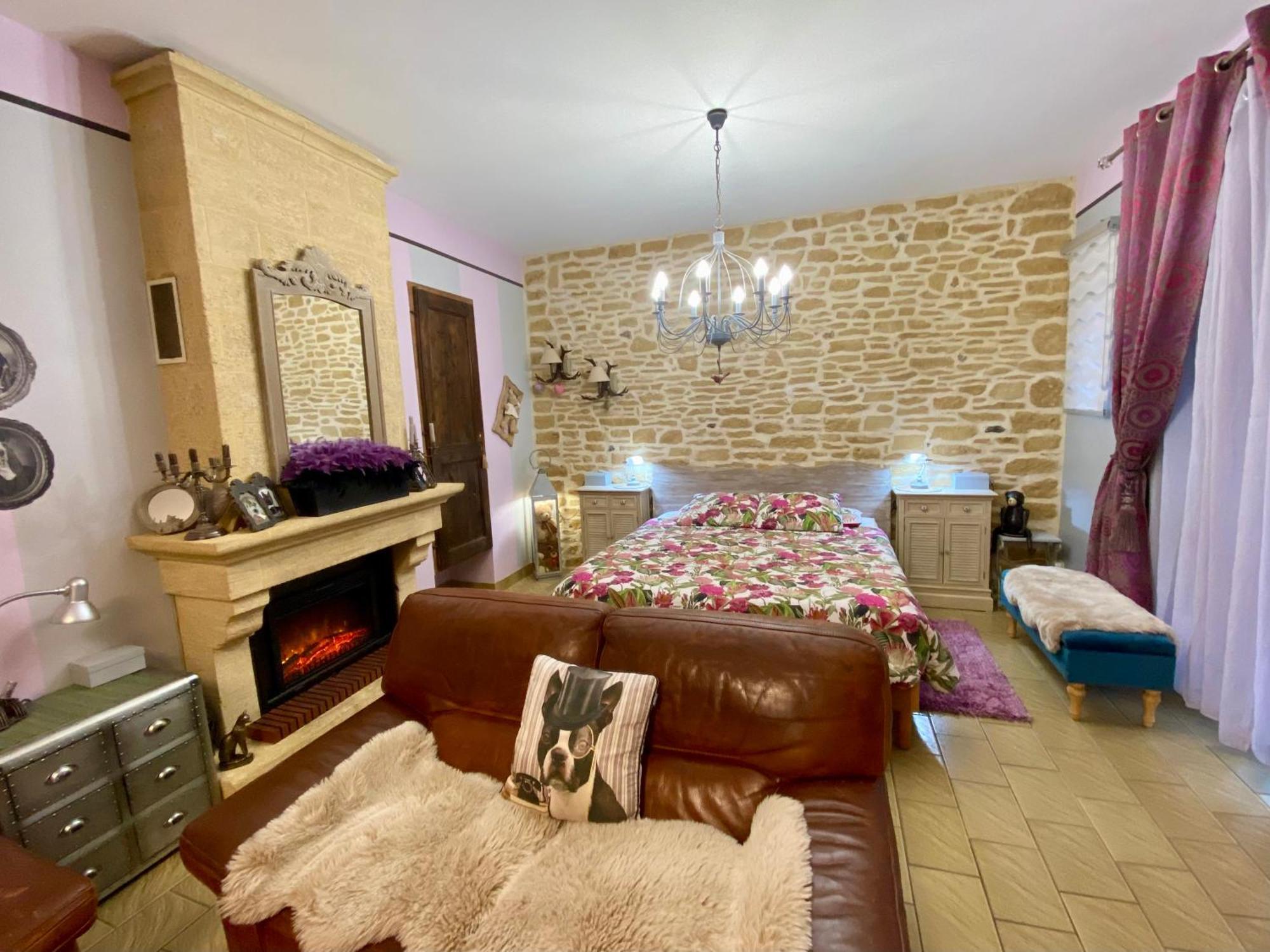 O Clair De Lune Au Coeur De Sarlat - Chambres Climatisees - Parking Prive - Piscine Chauffee - Spa Et Massages エクステリア 写真